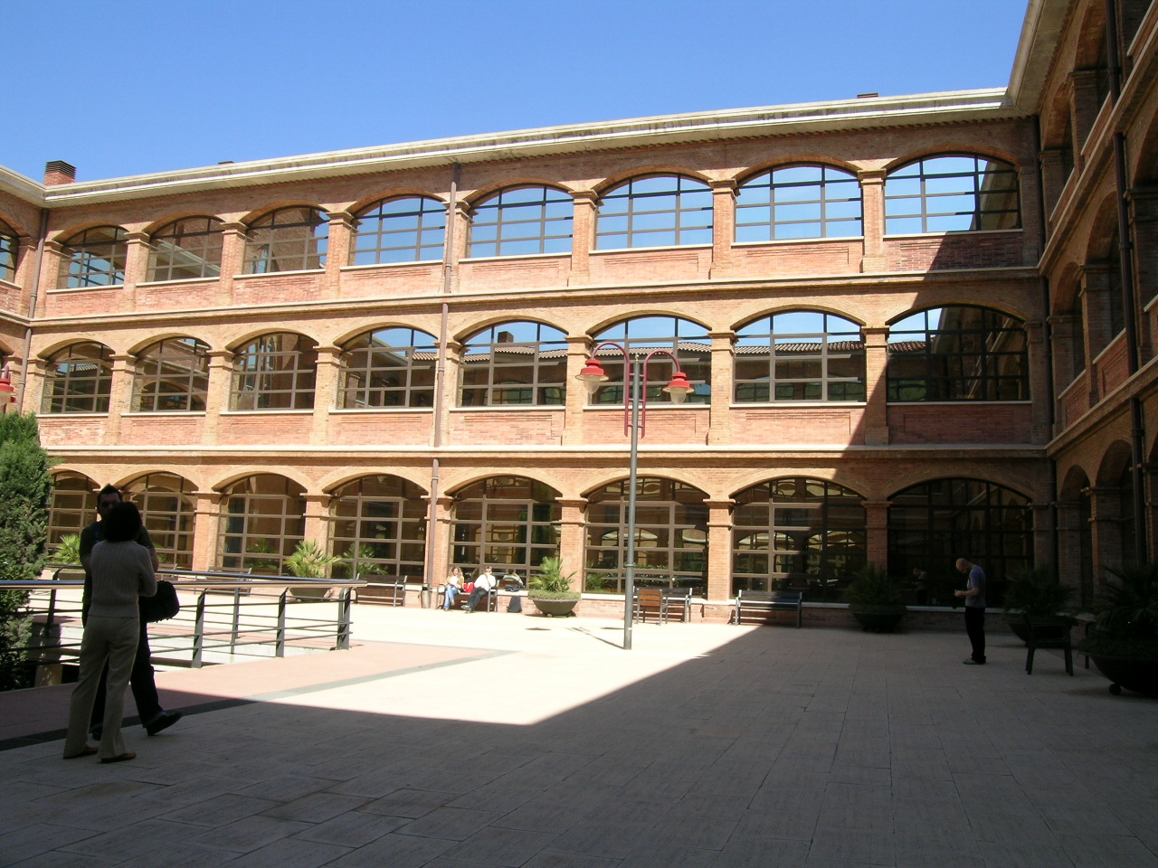 UAOCEU_Building_3