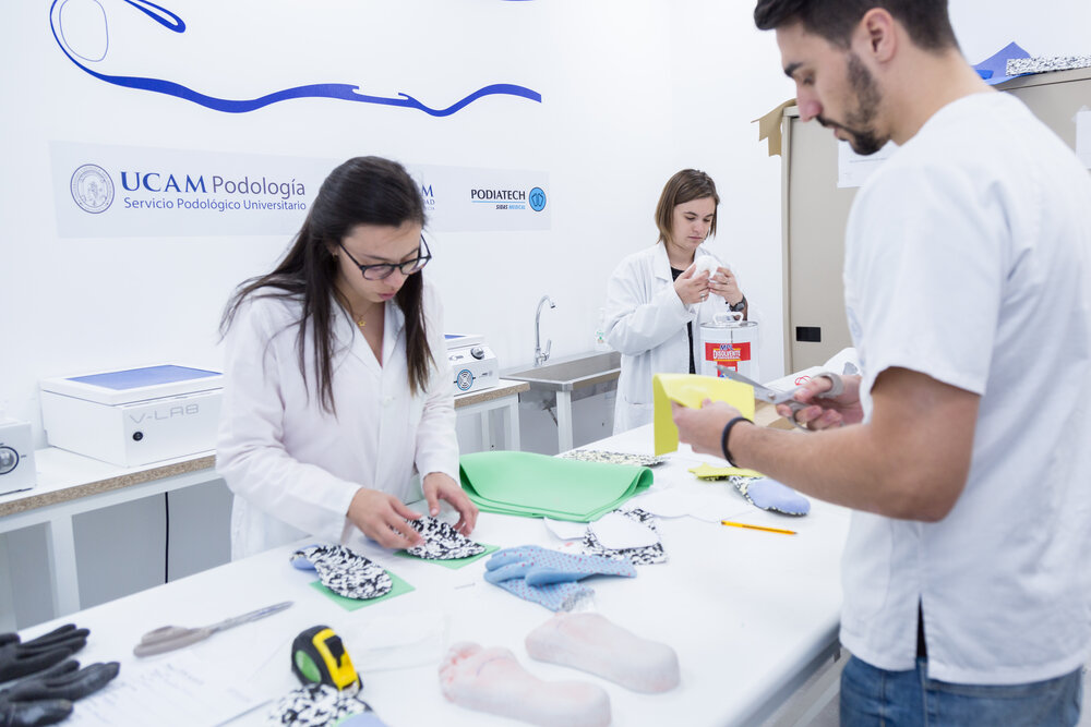 clinica+podologica+podologia+murcia+alumnos+practicas++alumno++(8+de+11)